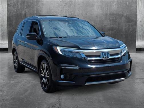 2019 Honda Pilot Touring 8-Passenger