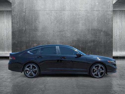 2024 Honda Accord Hybrid Base