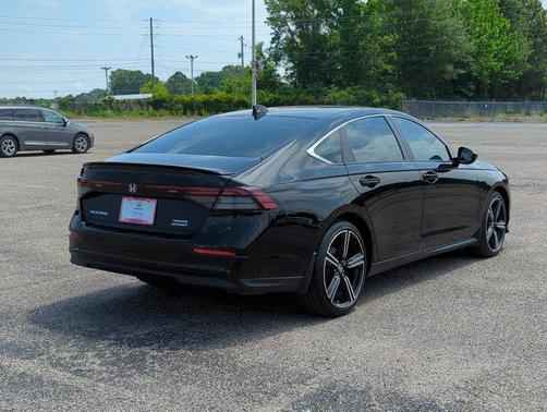 2024 Honda Accord Hybrid Base