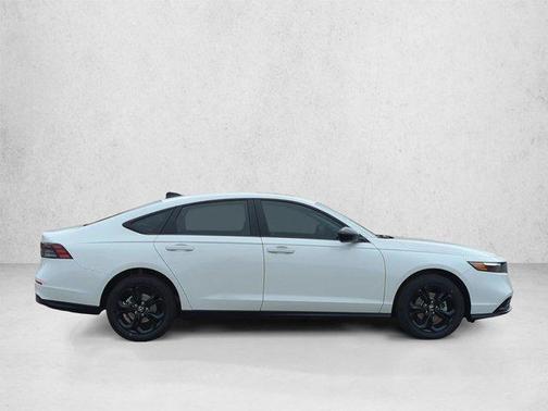 Platinum White Pearl 2025 Honda Accord SE