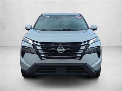 Brilliant Silver Metallic 2024 Nissan Rogue SV