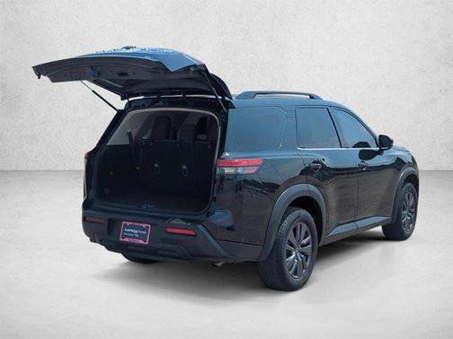 Super Black 2022 Nissan Pathfinder SV 2WD