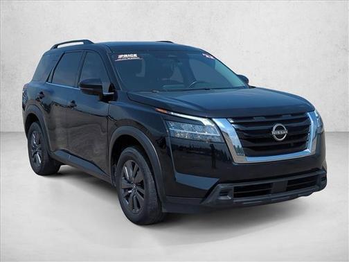 Super Black 2022 Nissan Pathfinder SV 2WD