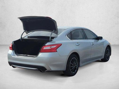 Brilliant Silver 2016 Nissan Altima 2.5 S