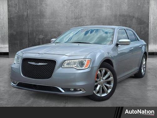 2017 Chrysler 300C Base