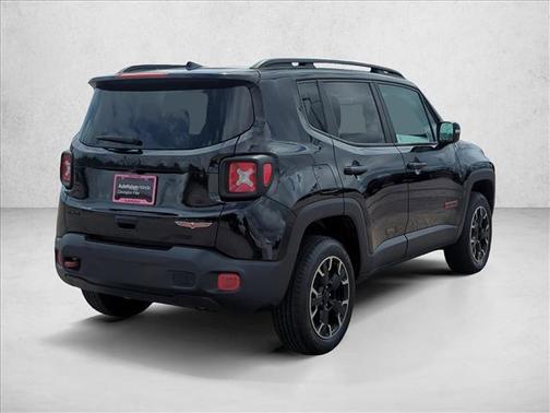 Black Clearcoat 2023 Jeep Renegade Trailhawk