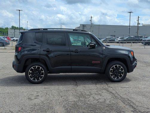 Black Clearcoat 2023 Jeep Renegade Trailhawk