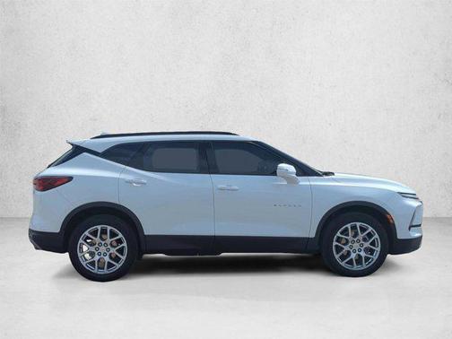 Summit White 2023 Chevrolet Blazer 3LT