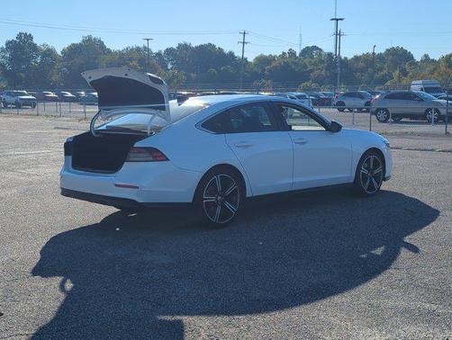 2023 Honda Accord Hybrid Base