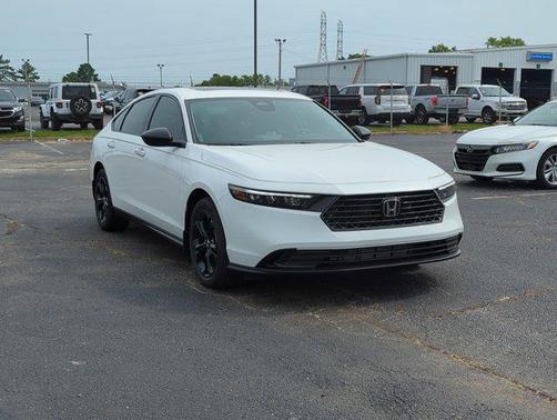 2025 Honda Accord Sport SE 1.5T