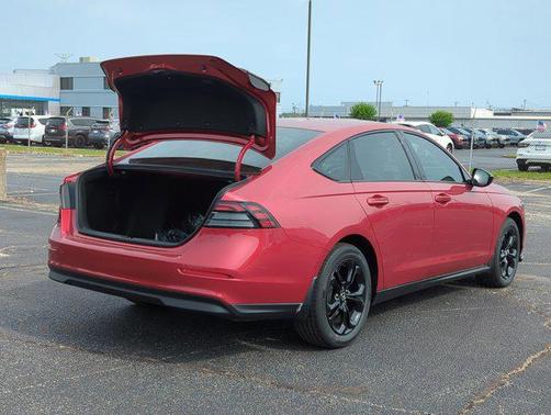 2025 Honda Accord Sport SE 1.5T