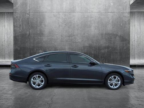 2025 Honda Accord LX 1.5T