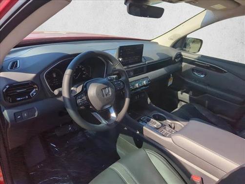 2025 Honda Pilot Touring 8-Passenger