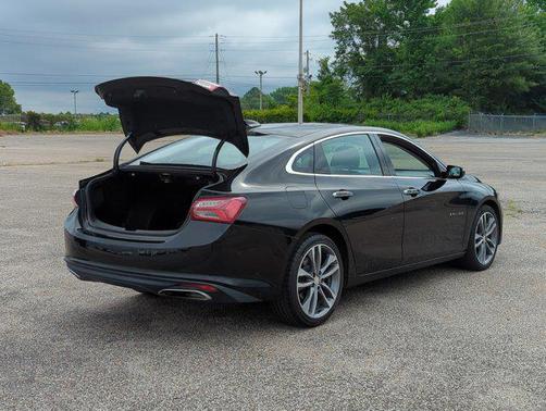 2022 Chevrolet Malibu FWD Premier