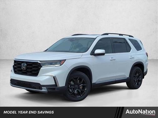 2025 Honda Pilot Touring 8-Passenger