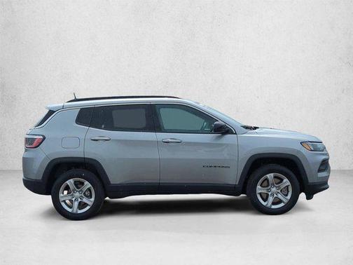Silver/Gray 2024 Jeep Compass Latitude