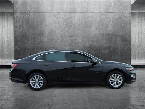 2021 Chevrolet Malibu FWD LT