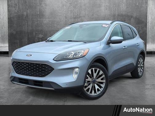2022 Ford Escape Titanium