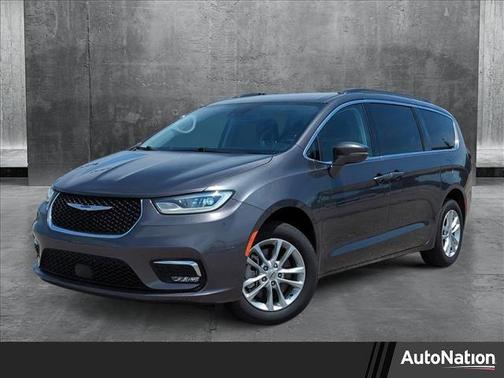 2021 Chrysler Pacifica Touring AWD