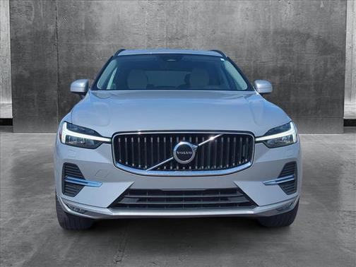 2023 Volvo XC60 B5 Core