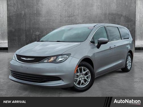 2017 Chrysler Pacifica LX