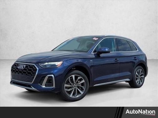 Navarra Blue Metallic 2022 Audi Q5 45 S line Premium Plus