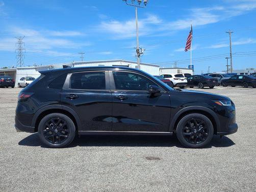 Crystal Black Pearl 2024 Honda HR-V 2WD Sport