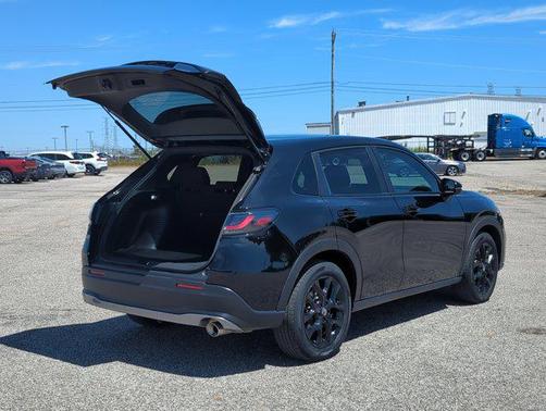 Crystal Black Pearl 2024 Honda HR-V 2WD Sport