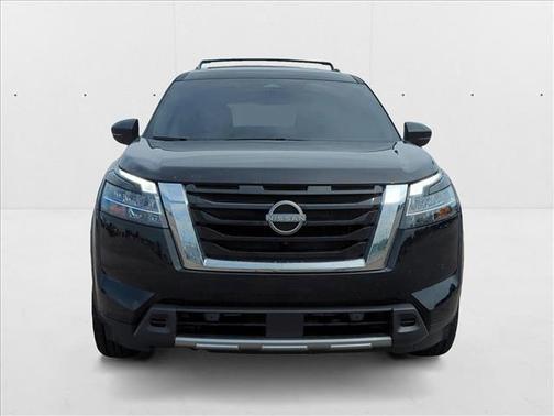 2024 Nissan Pathfinder SL 4WD