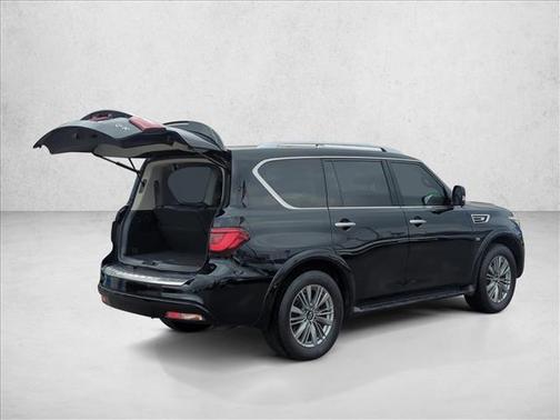 2018 INFINITI QX80 Base