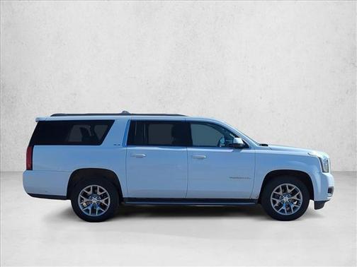 2017 GMC Yukon XL SLE