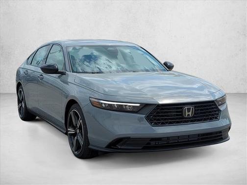Urban Gray Pearl 2026 Honda Accord SE