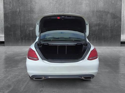 2016 Mercedes-Benz C-Class C 300 4MATIC Luxury