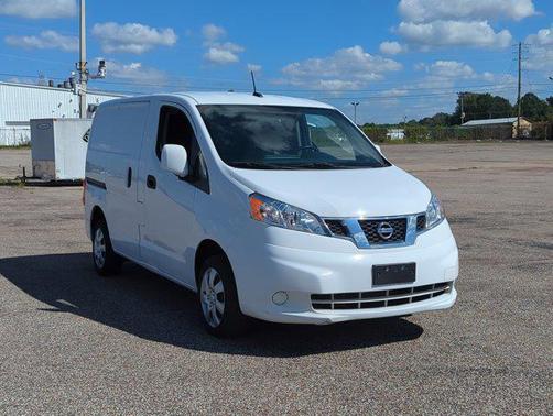 2020 Nissan NV200 SV