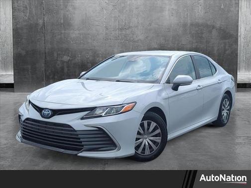 2022 Toyota Camry LE