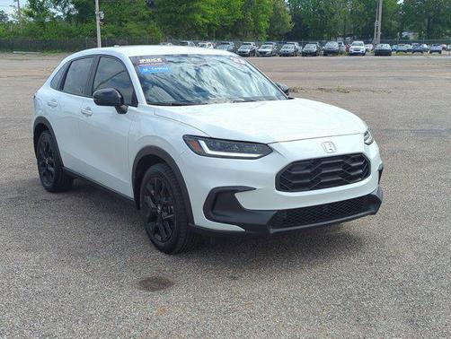 Platinum White Pearl 2023 Honda HR-V 2WD Sport