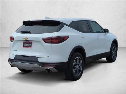 Summit White 2025 Chevrolet Blazer 2LT