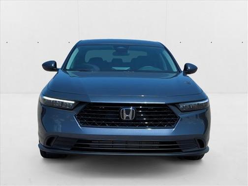 2025 Honda Accord LX 1.5T