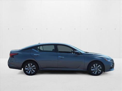 2020 Nissan Altima S FWD