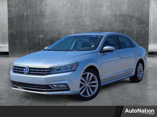 2018 Volkswagen Passat 2.0T SEL Premium