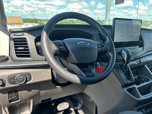 2025 Ford Transit-350 XL
