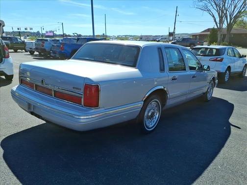 1997 Lincoln Town Car Executive