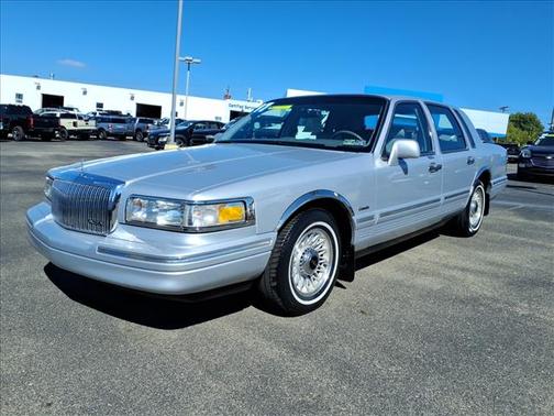1997 Lincoln Town Car Executive