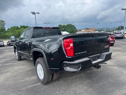 2025 Chevrolet Silverado 3500 High Country
