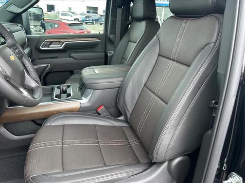 2025 Chevrolet Silverado 3500 High Country