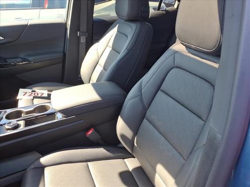 Lakeshore Blue Metallic 2026 Chevrolet Equinox 1LT