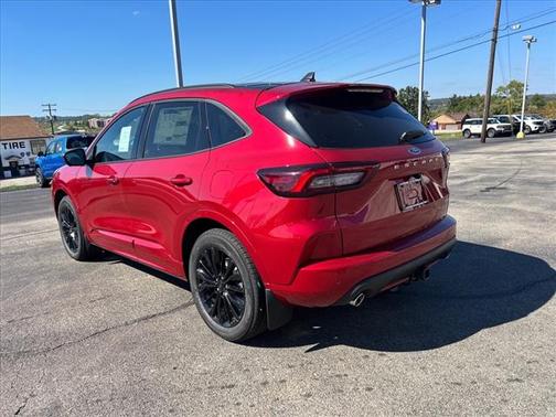 2025 Ford Escape ST-Line Elite