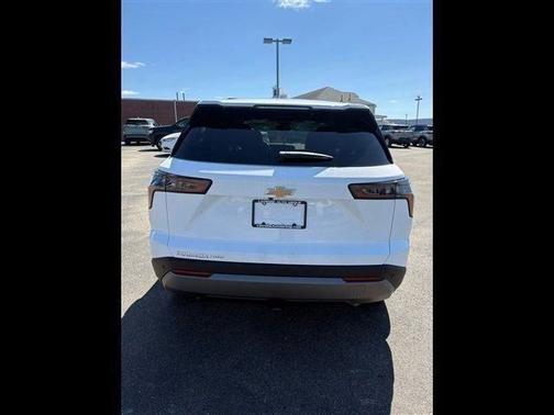 Summit White 2026 Chevrolet Equinox 1LT