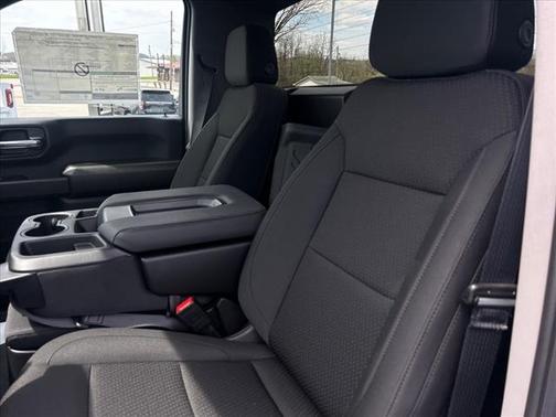 2025 Chevrolet Silverado 3500 WT