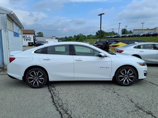 2024 Chevrolet Malibu FWD RS